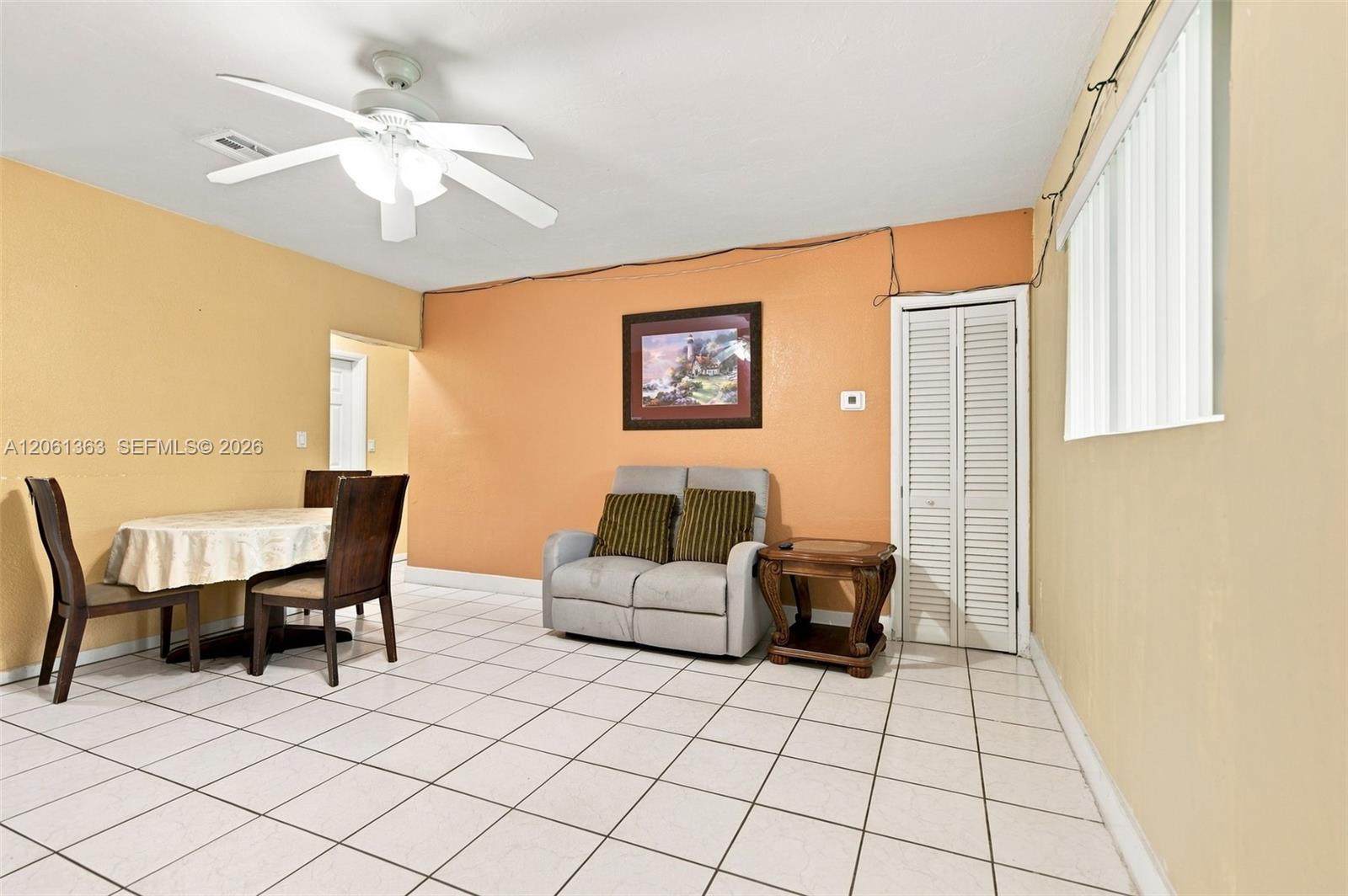 2439 Mayo St — Photo 3