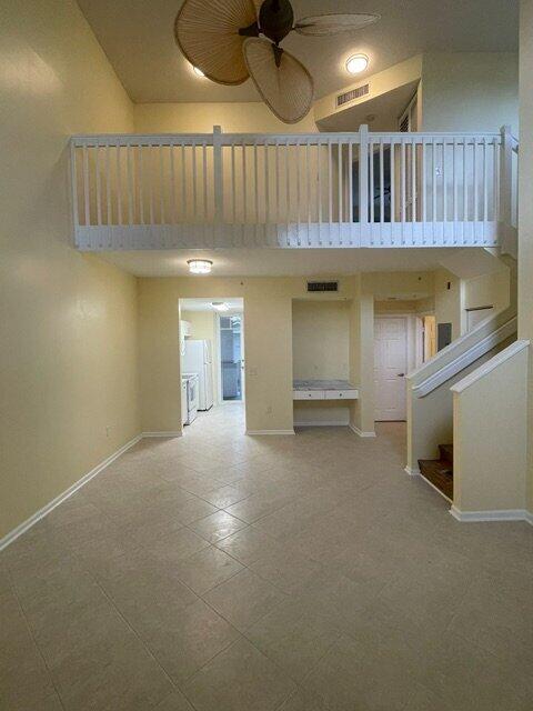 1136 TOWN CENTER Drive # 23 — Photo 2