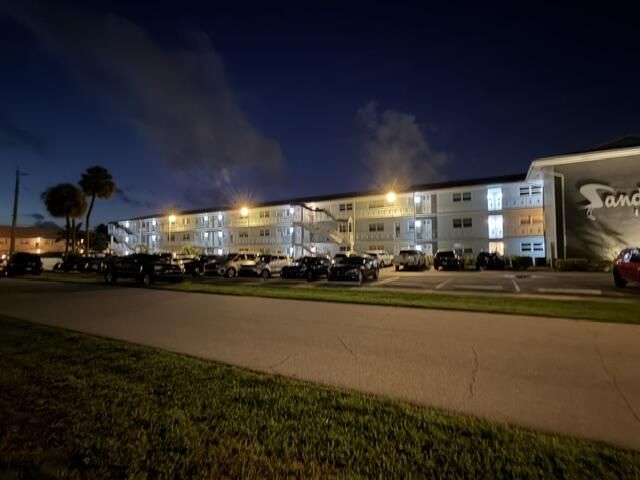 120 Lehane Terrace # 305, North Palm Beach FL 33408