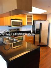 1750 N Bayshore Dr # 3015 — Photo 3
