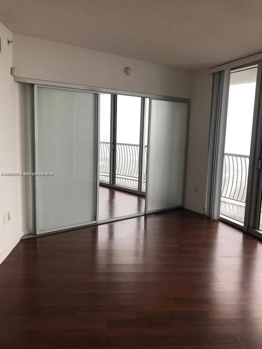 1750 N Bayshore Dr # 3015 — Photo 5