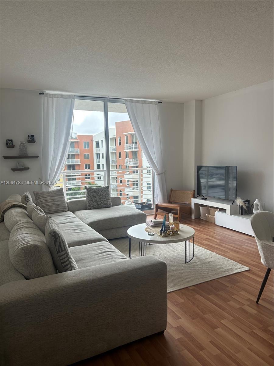 2775 NE 187th St # 630 — Photo 3