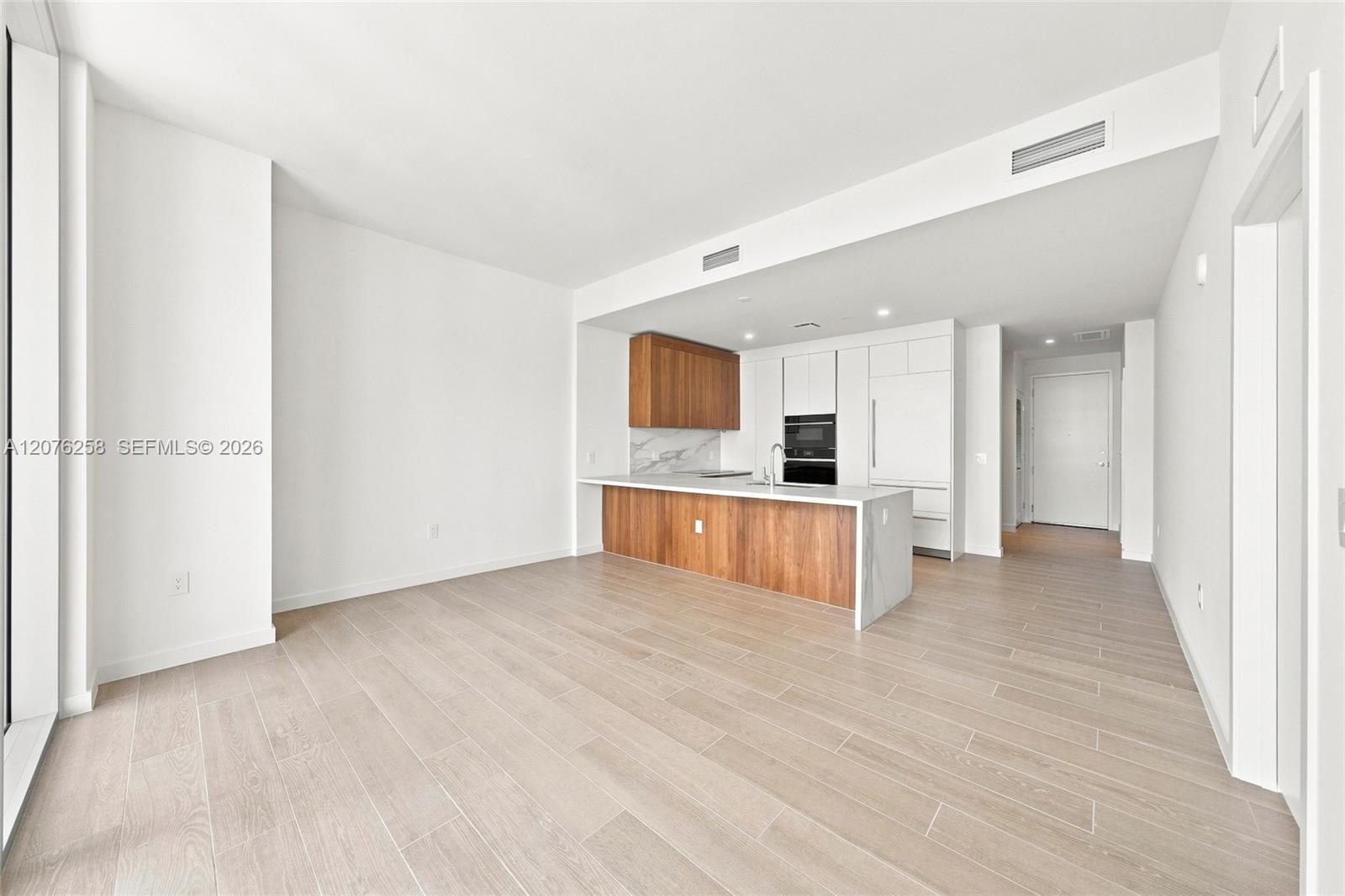 1400 Biscayne Blvd # 708 — Photo 2