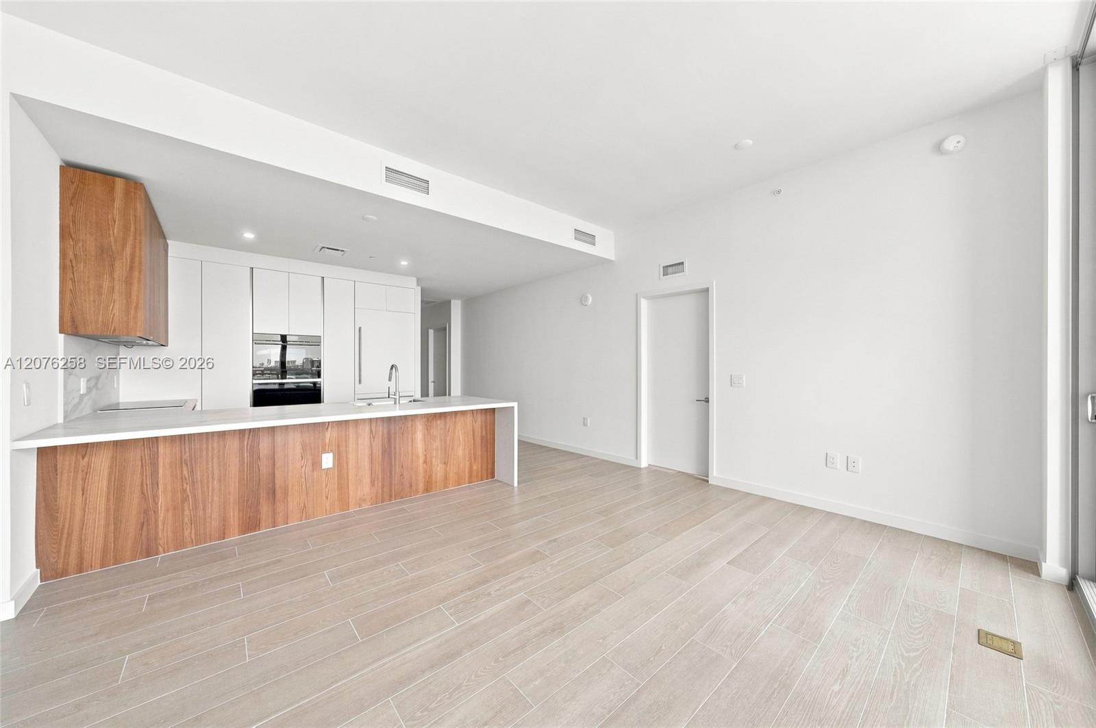 1400 Biscayne Blvd # 708 — Photo 5