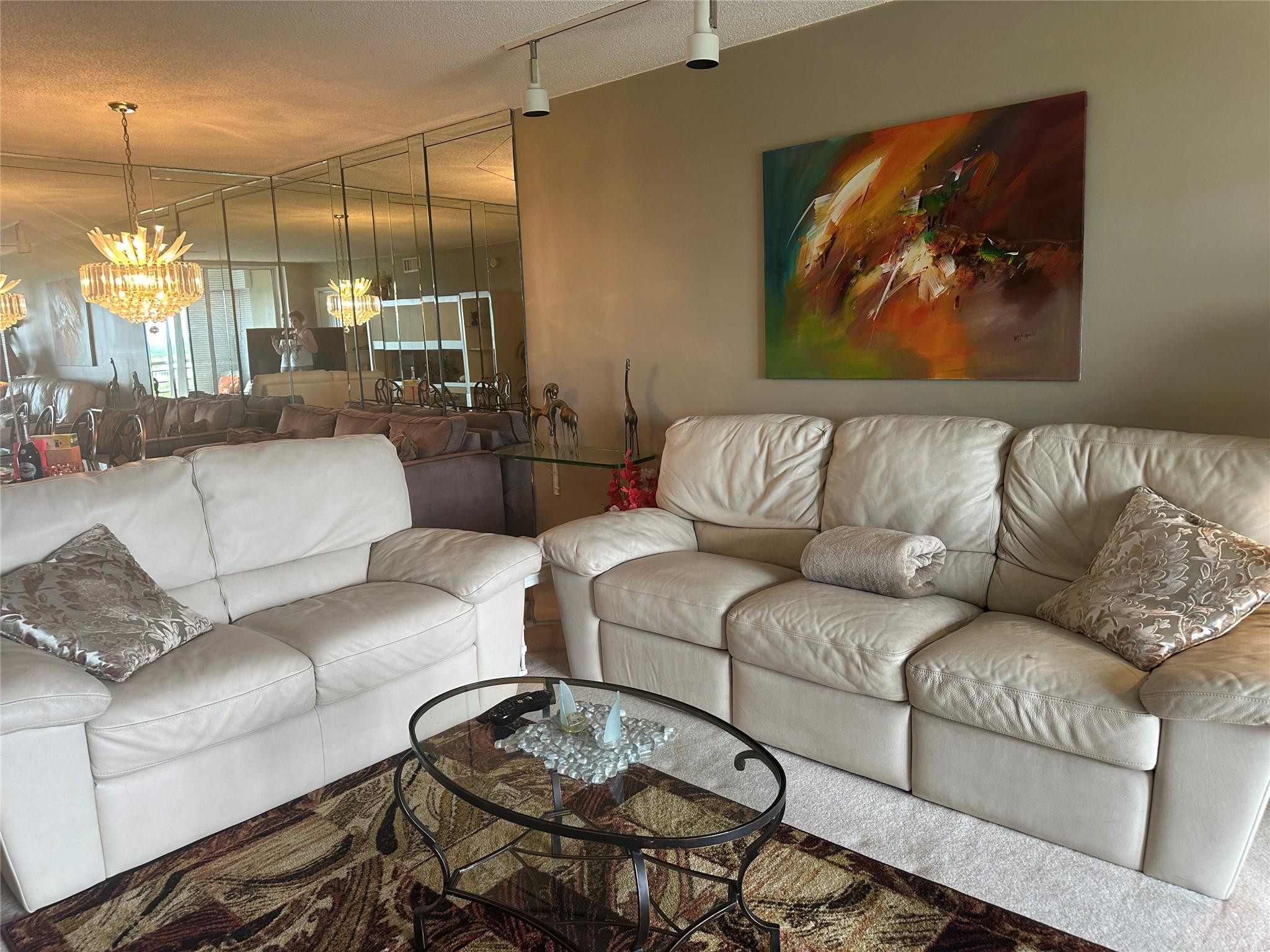 605 Oaks Drive # 1009, Pompano Beach FL 33069