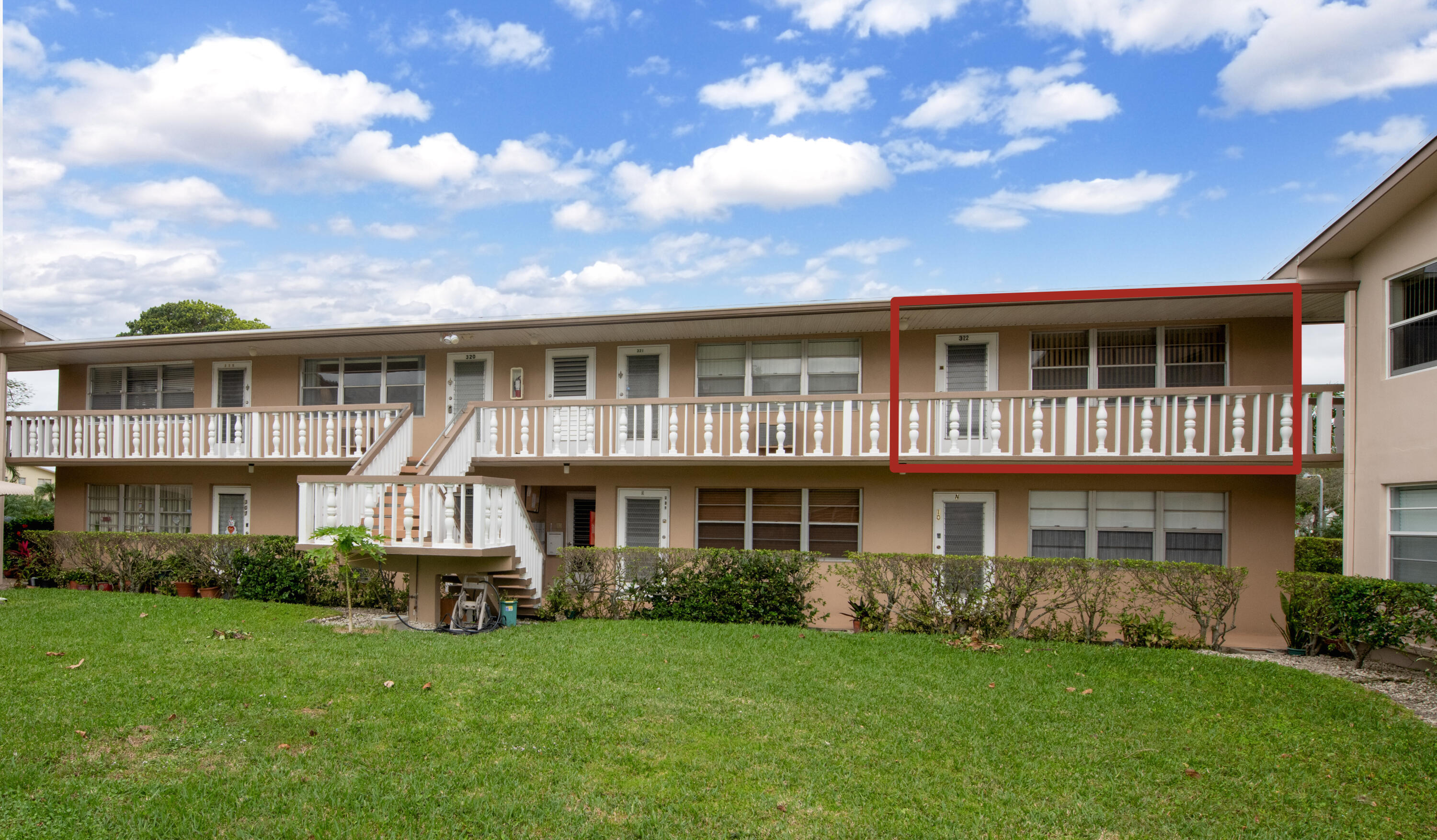 322 WINDSOR N, West Palm Beach FL 33417
