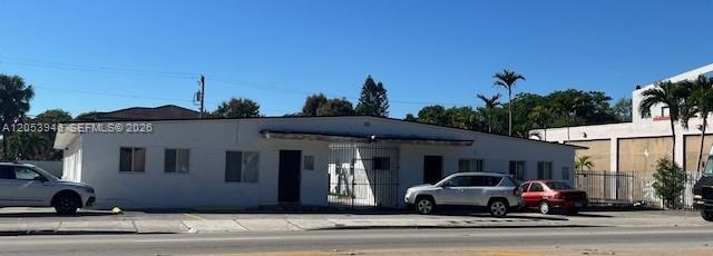 2900 W Flagler St # 11, Miami FL 33135