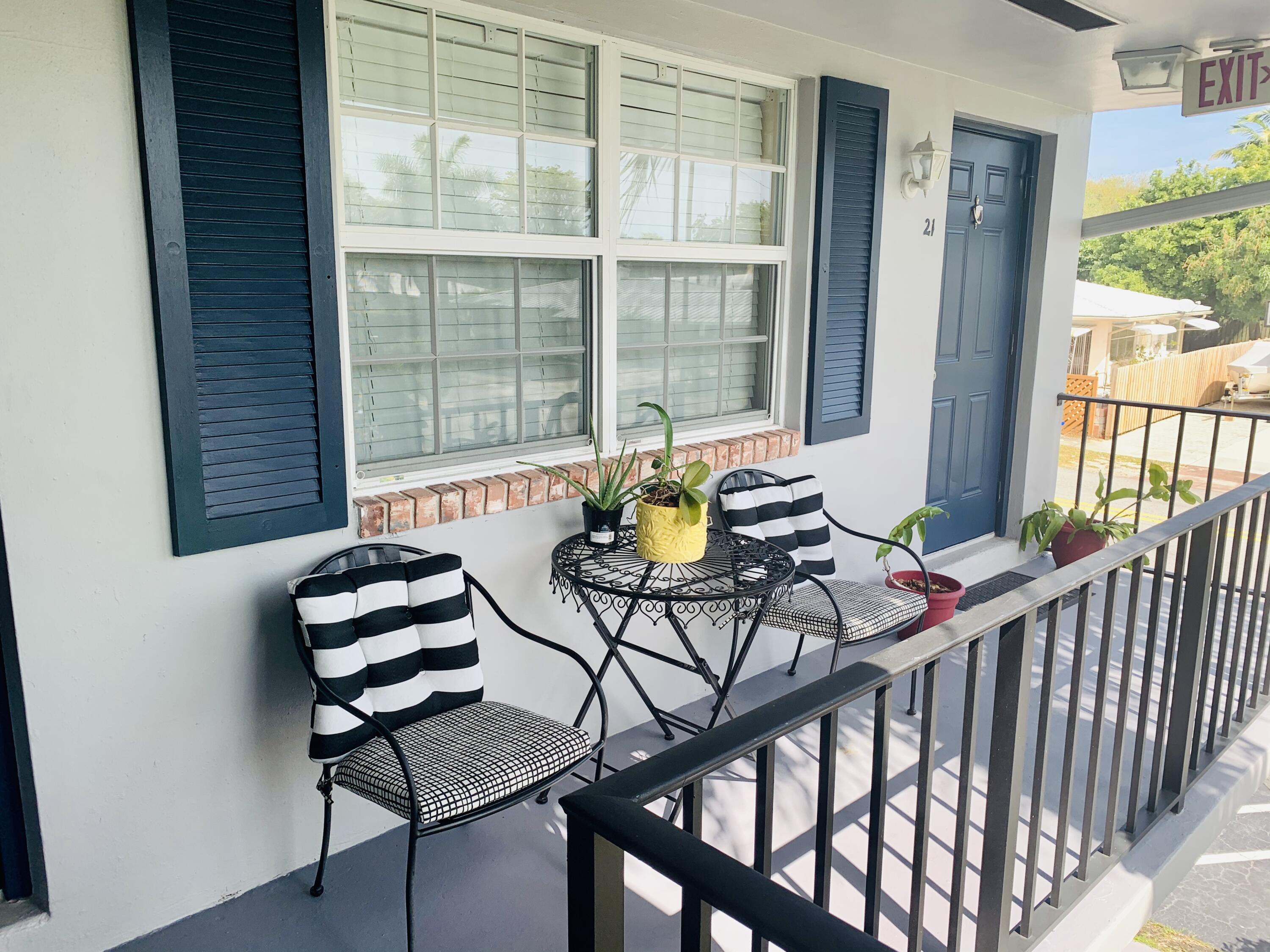 2701 MIDDLE RIVER Drive # 21 — Photo 3