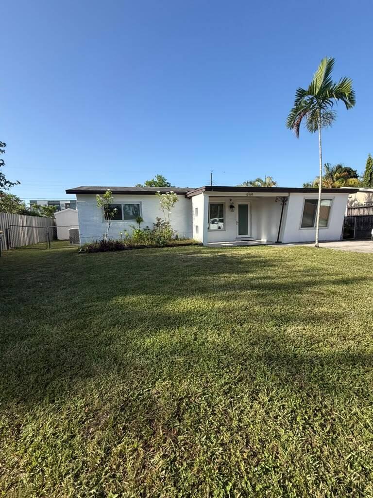2748 SW 46TH Court, Dania Beach FL 33312