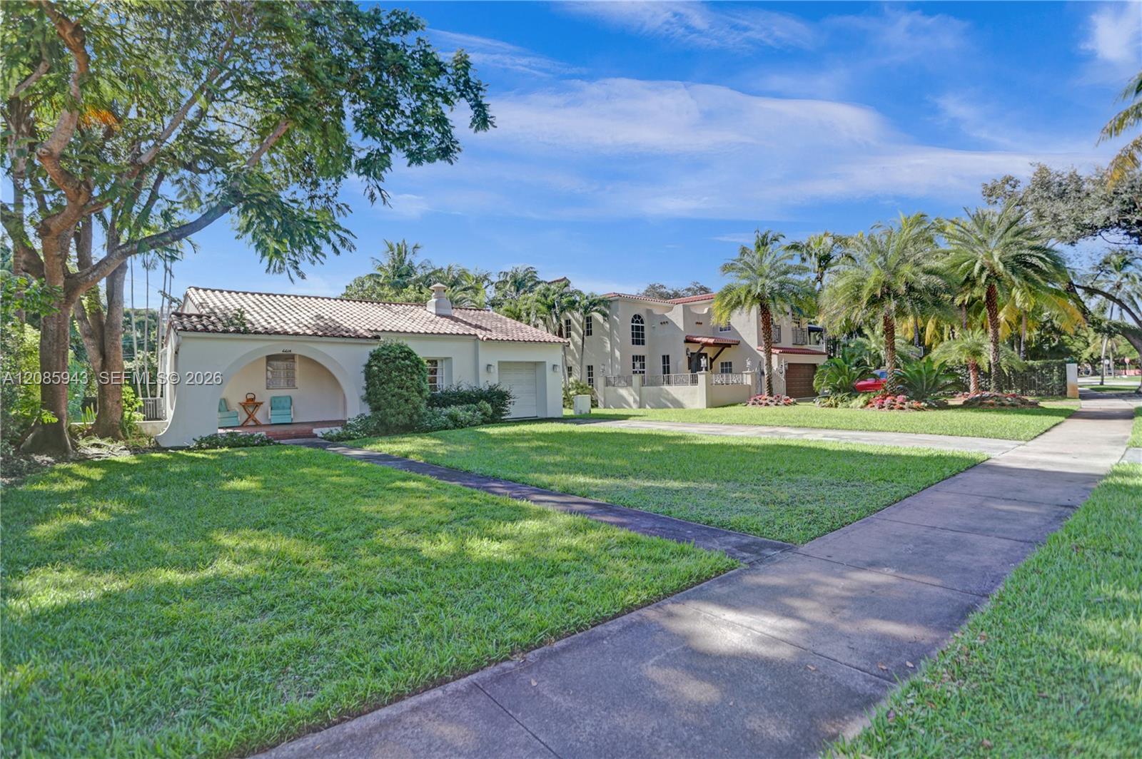 2214 Segovia Cir — Photo 3