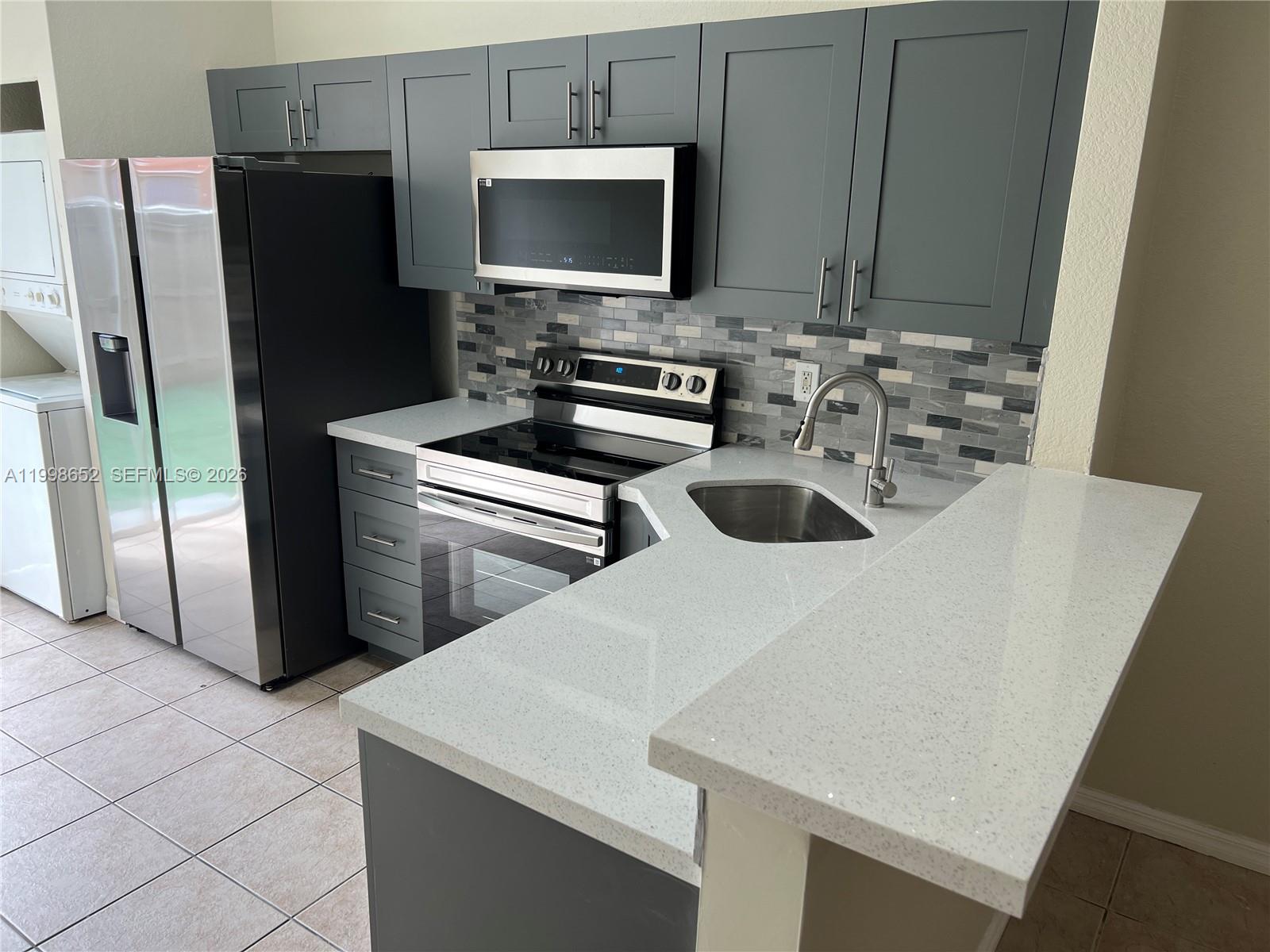 85 SW 16 AV, Homestead FL 33030