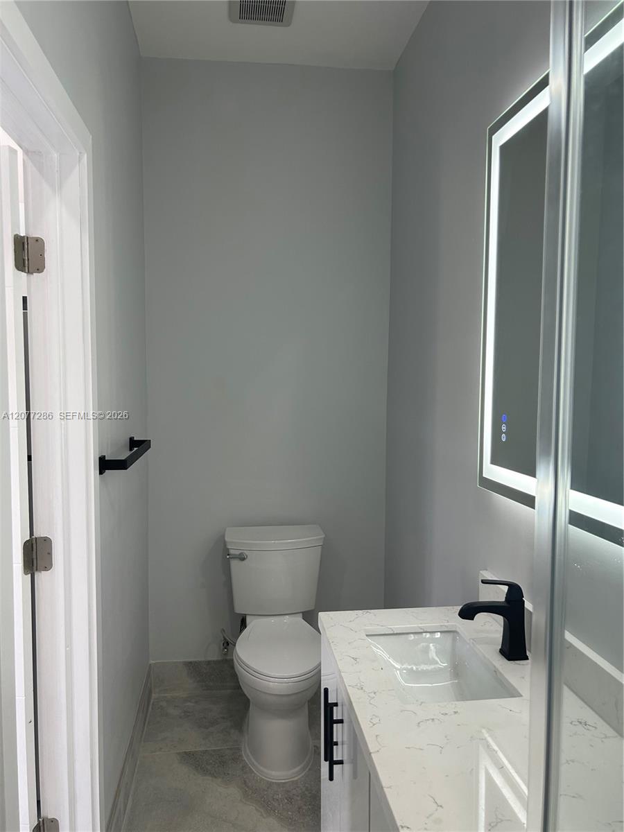 18520 Caribbean Blvd # 0 — Photo 5