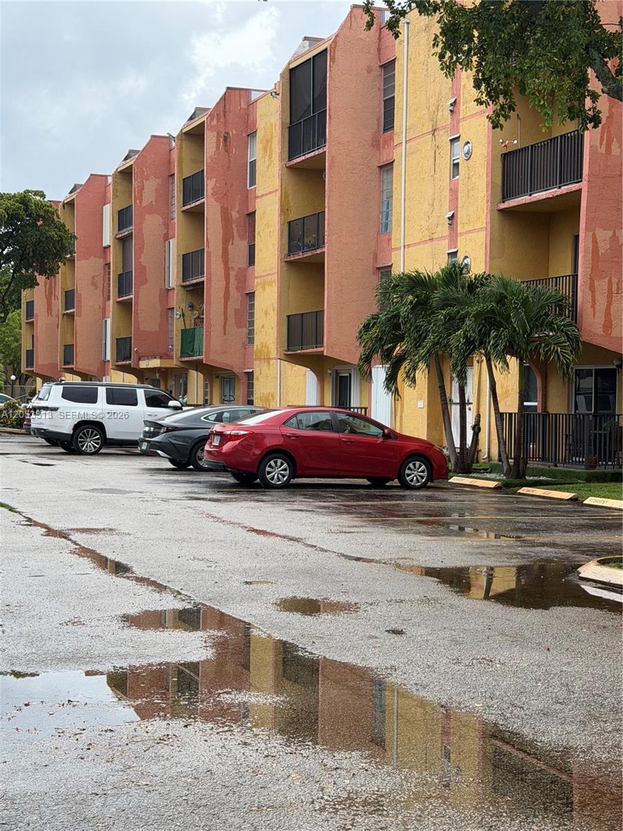 4705 NW 7th St # 7, Miami FL 33126