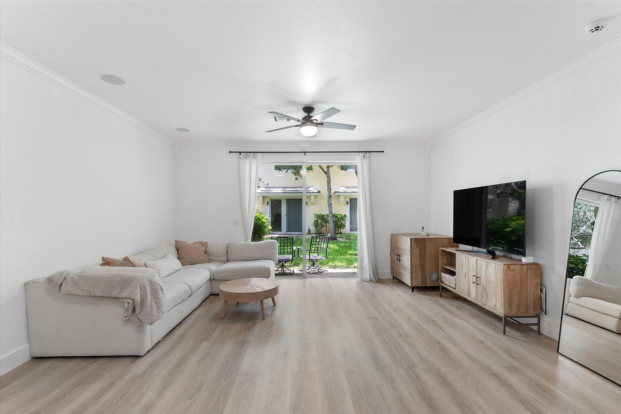 7783 DEERCREEK Court — Photo 3