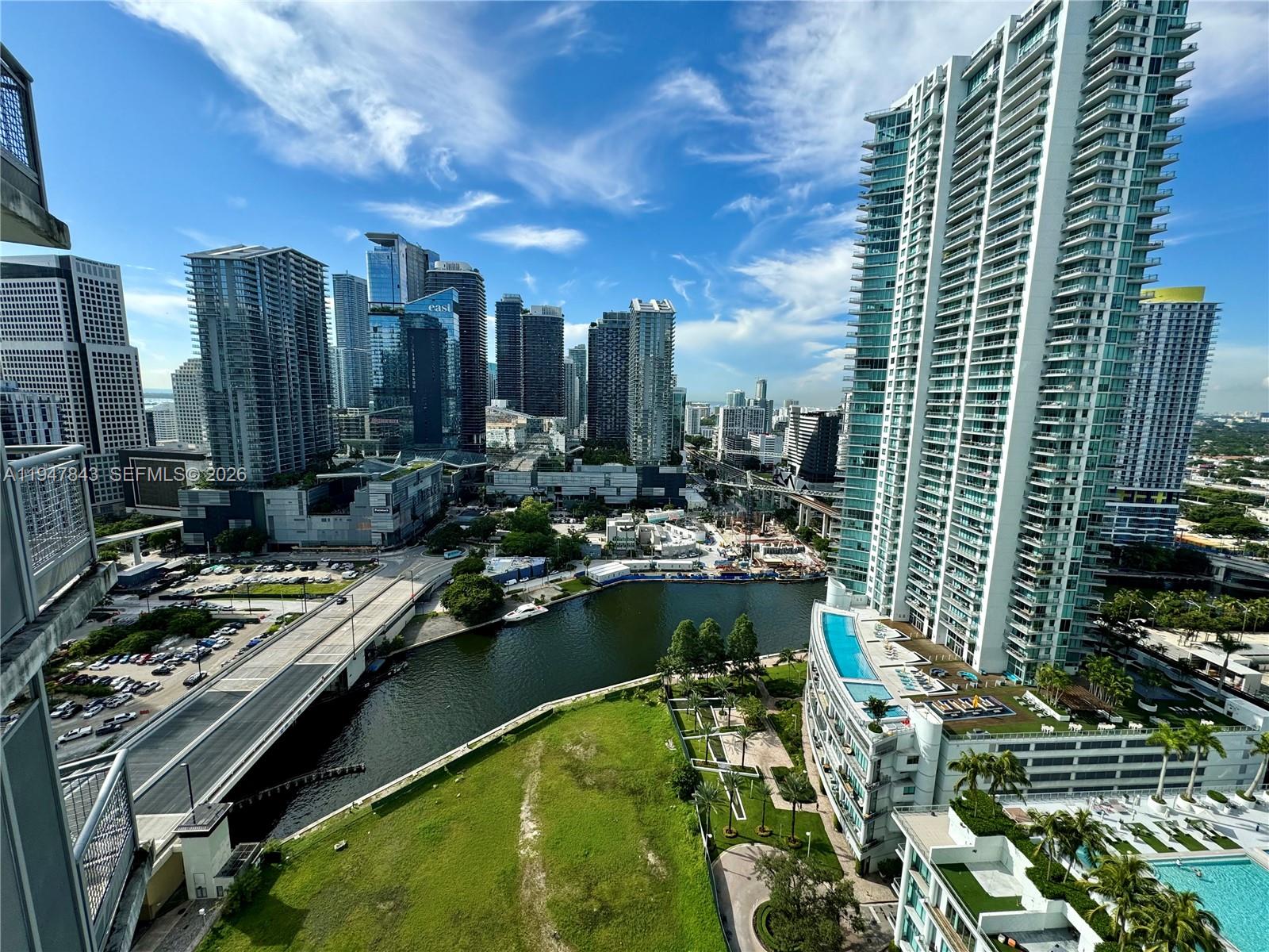 350 S Miami Ave # 3008, Miami FL 33130