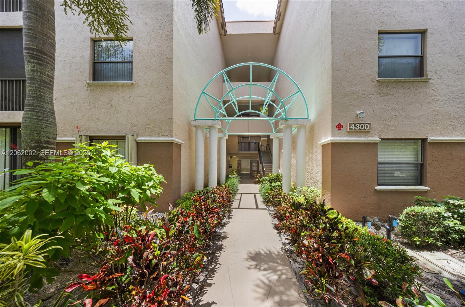 4300 NW 30th St # 341, Coconut Creek FL 33066