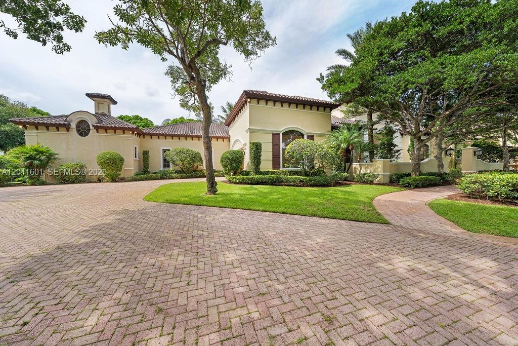 9001 SW 59th Ct, Pinecrest FL 33156