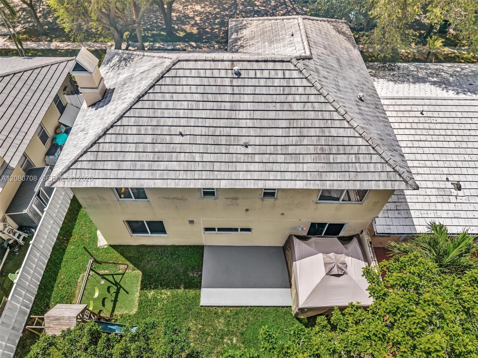 10301 Panama St — Photo 4