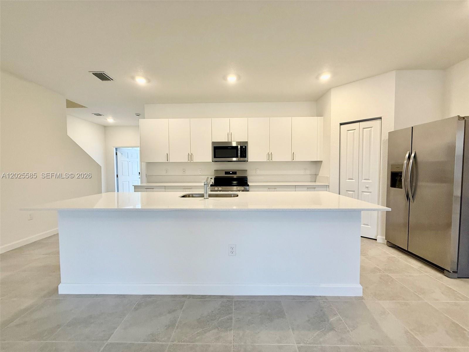 2958 Park Pl # 5838, Dania Beach FL 33312