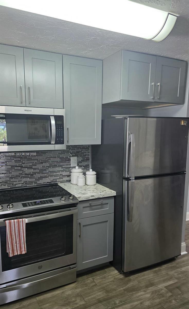 524 Osprey Dr # 10B — Photo 5