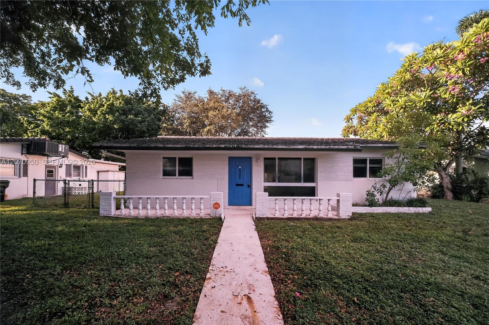 4300 Harrison St — Photo 3
