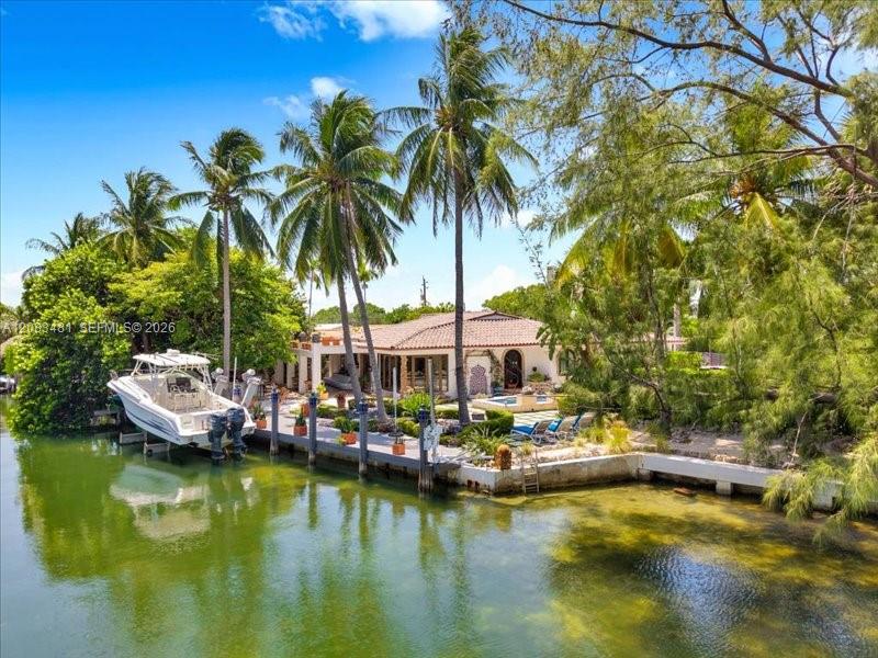 1150 N Biscayne Point Rd, Miami Beach FL 33141