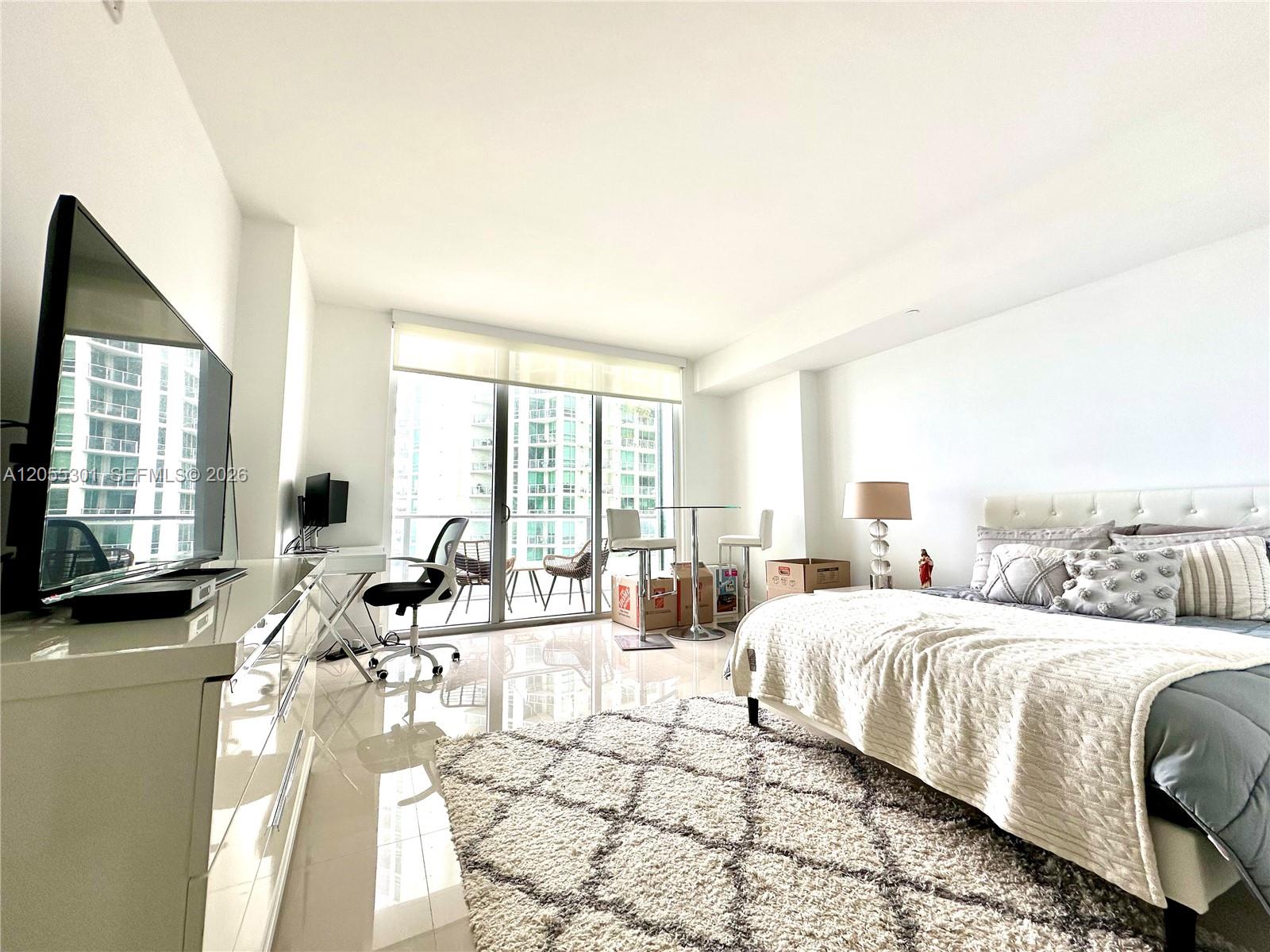 1300 Brickell Bay Dr # 1205, Miami FL 33131