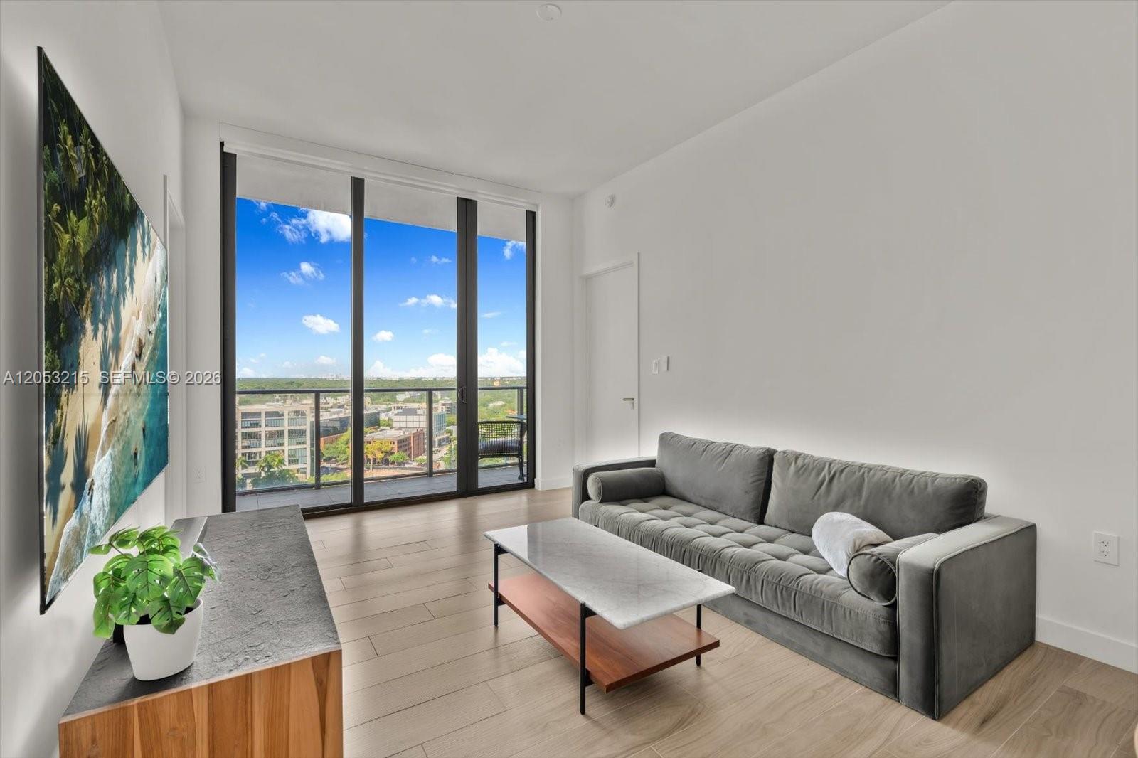 2678 Tigertail Ave # 1605, Miami FL 33133