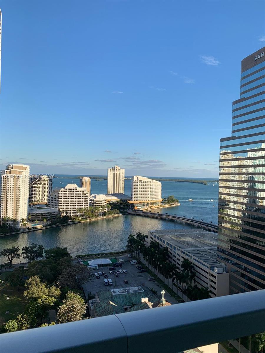 500 Brickell Ave # 3000 — Photo 2