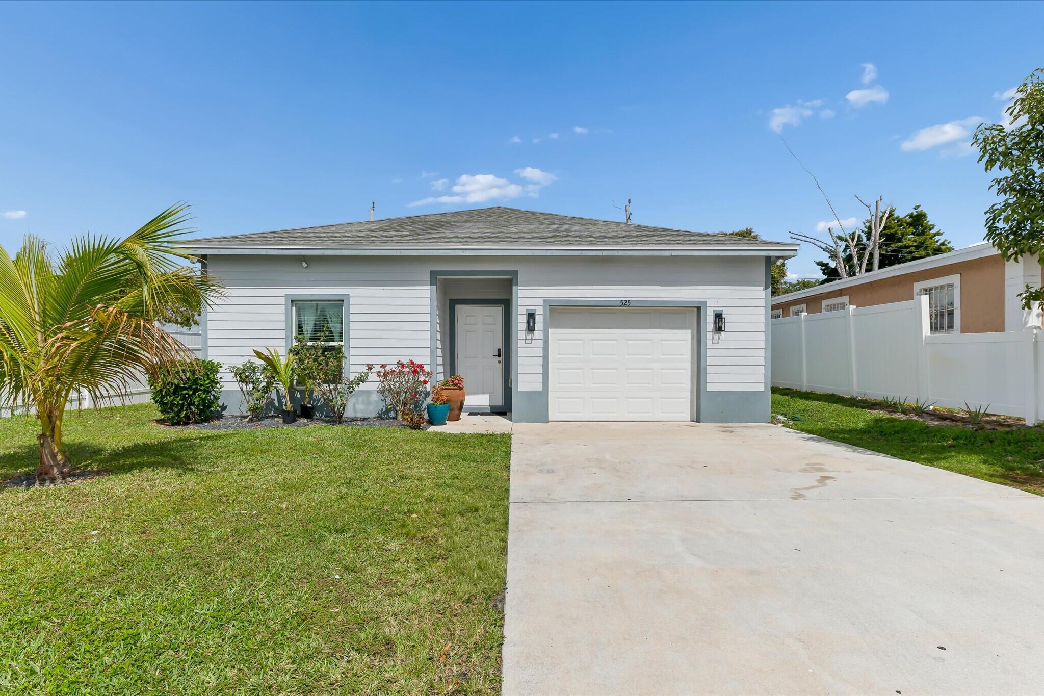 525 NW 12th Avenue, Boynton Beach FL 33435