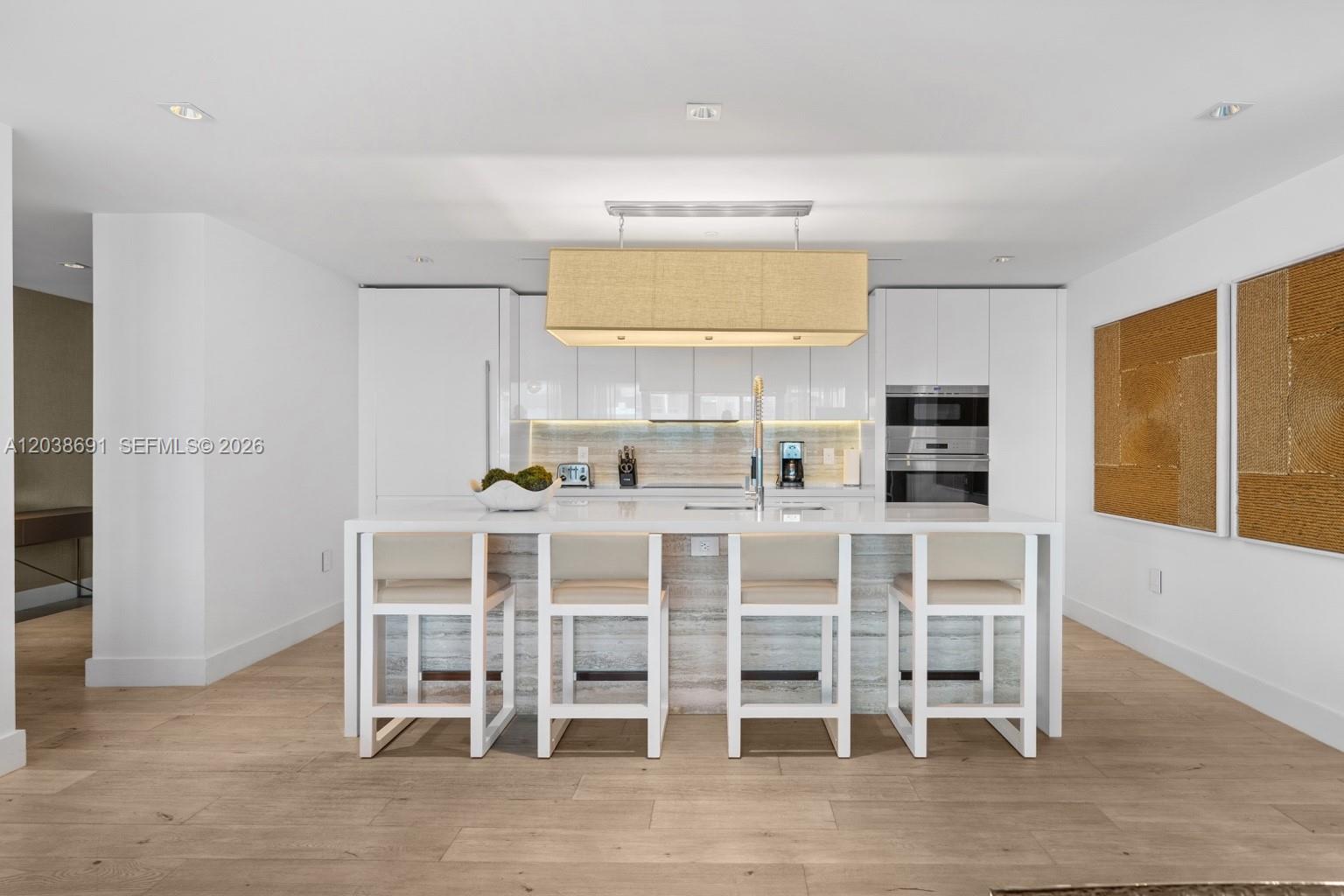 102 24th St # 1706 — Photo 3