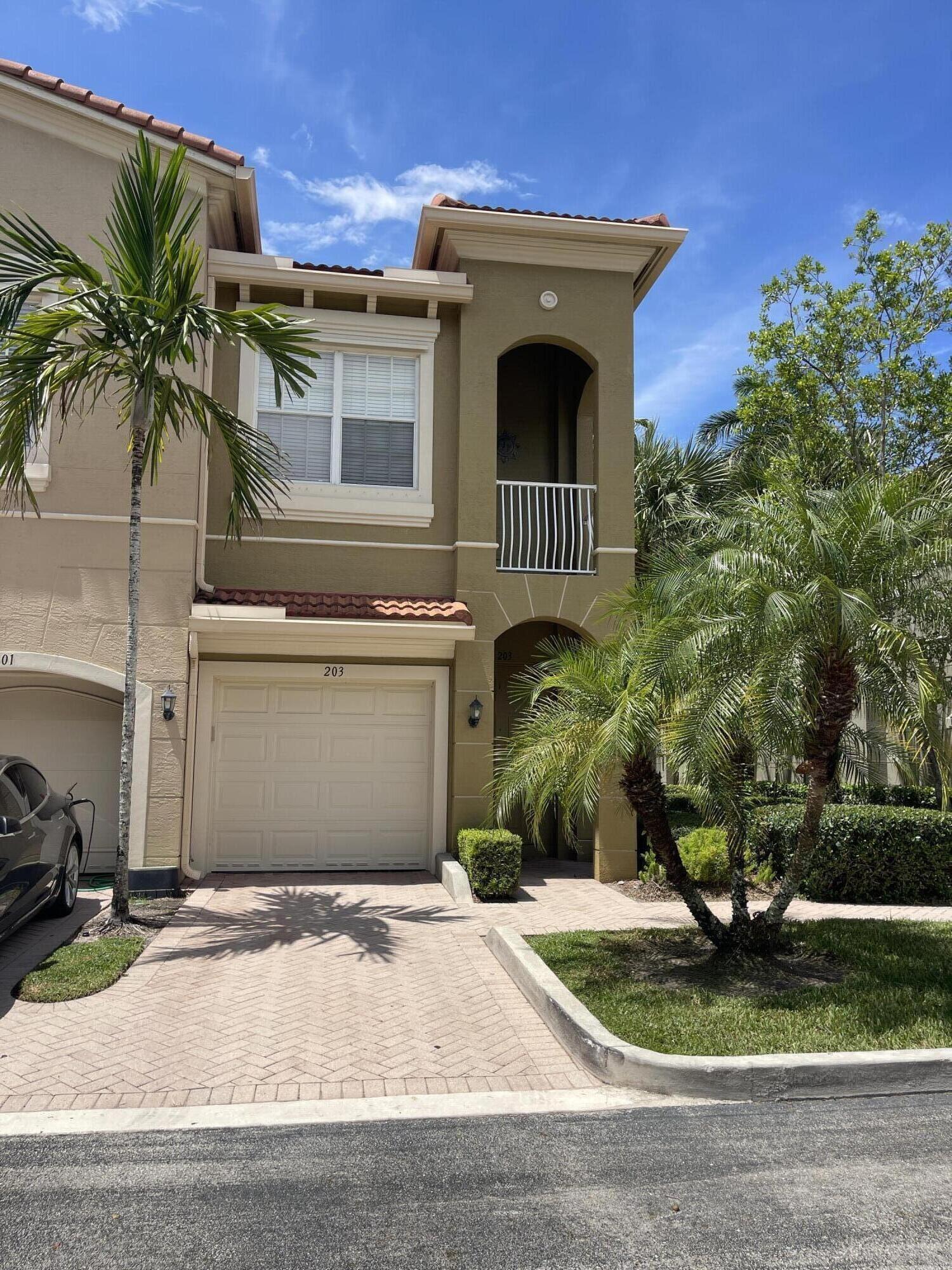 4871 BONSAI Circle # 203, Palm Beach Gardens FL 33418