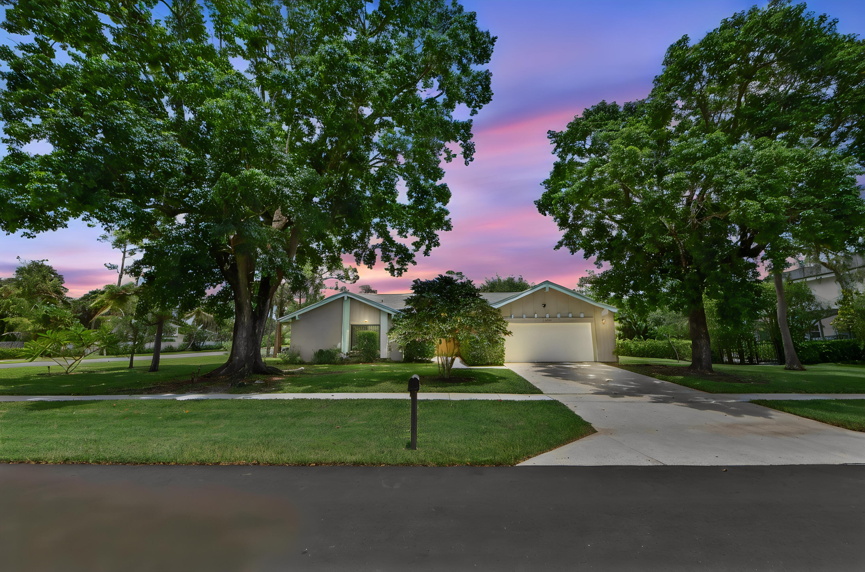 12373 Sawgrass Court, Wellington FL 33414