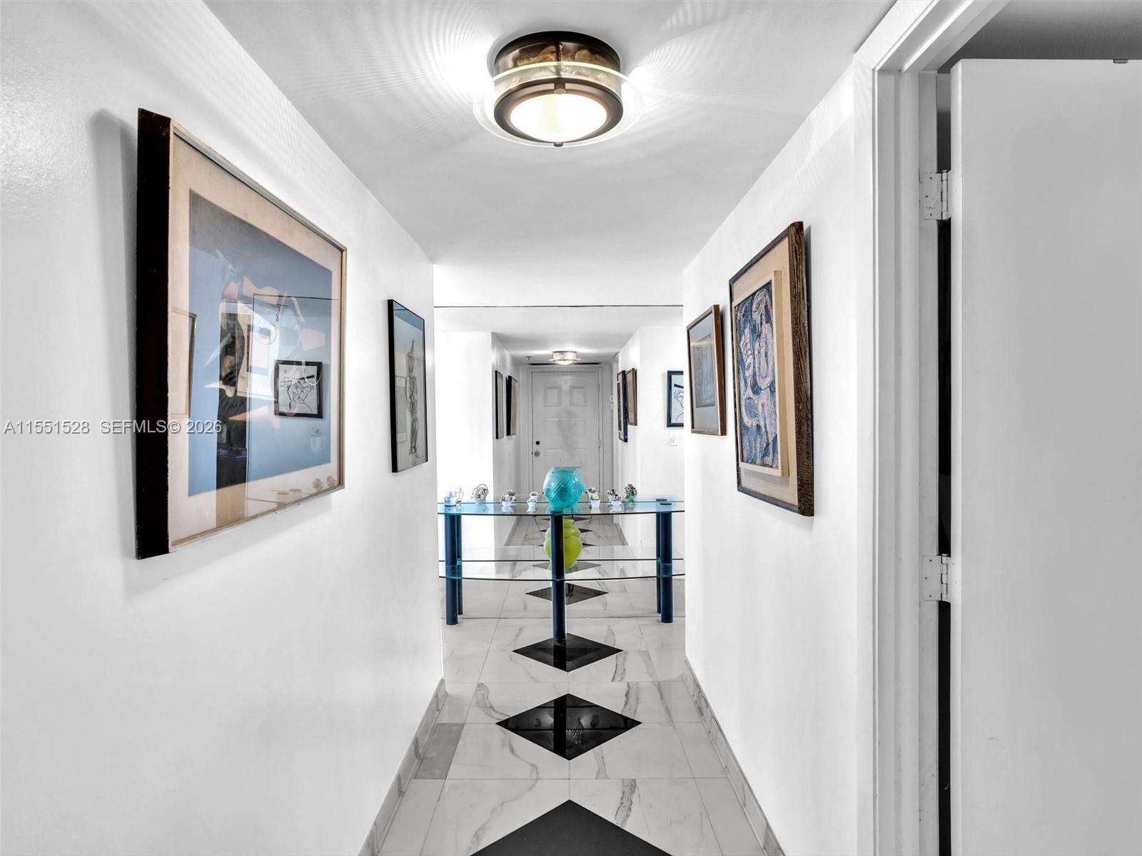 Welcome to 1112N. Foyer