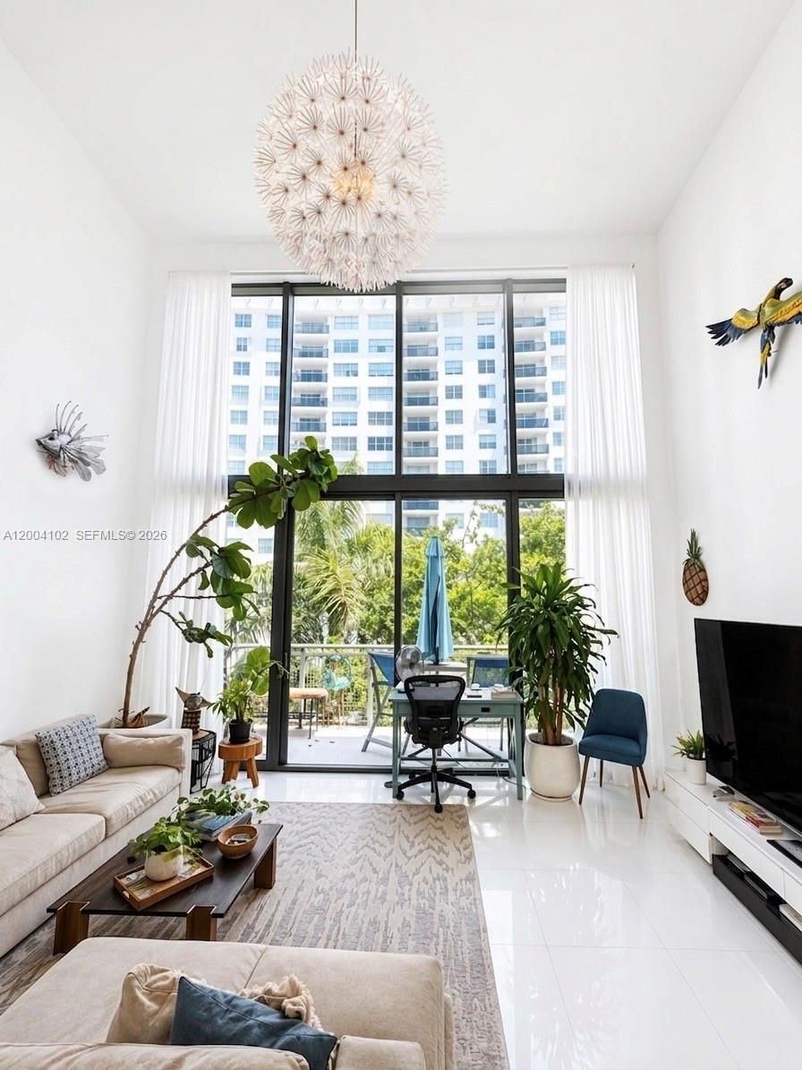 6000 Collins Ave # 515, Miami Beach FL 33140