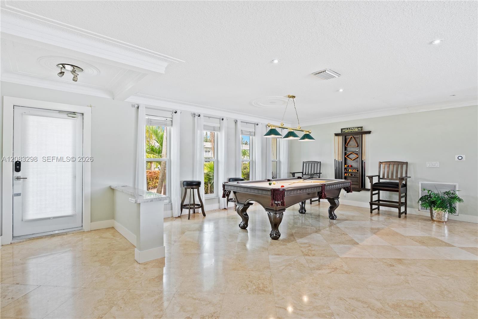 649 Layne Blvd, Hallandale Beach FL 33009