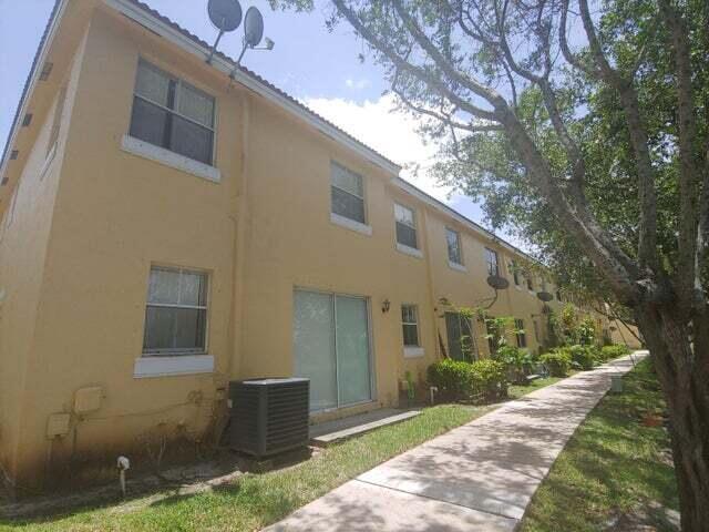 2214 Shoma Drive — Photo 3