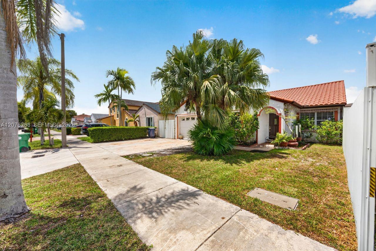 25014 SW 123rd Pl — Photo 3