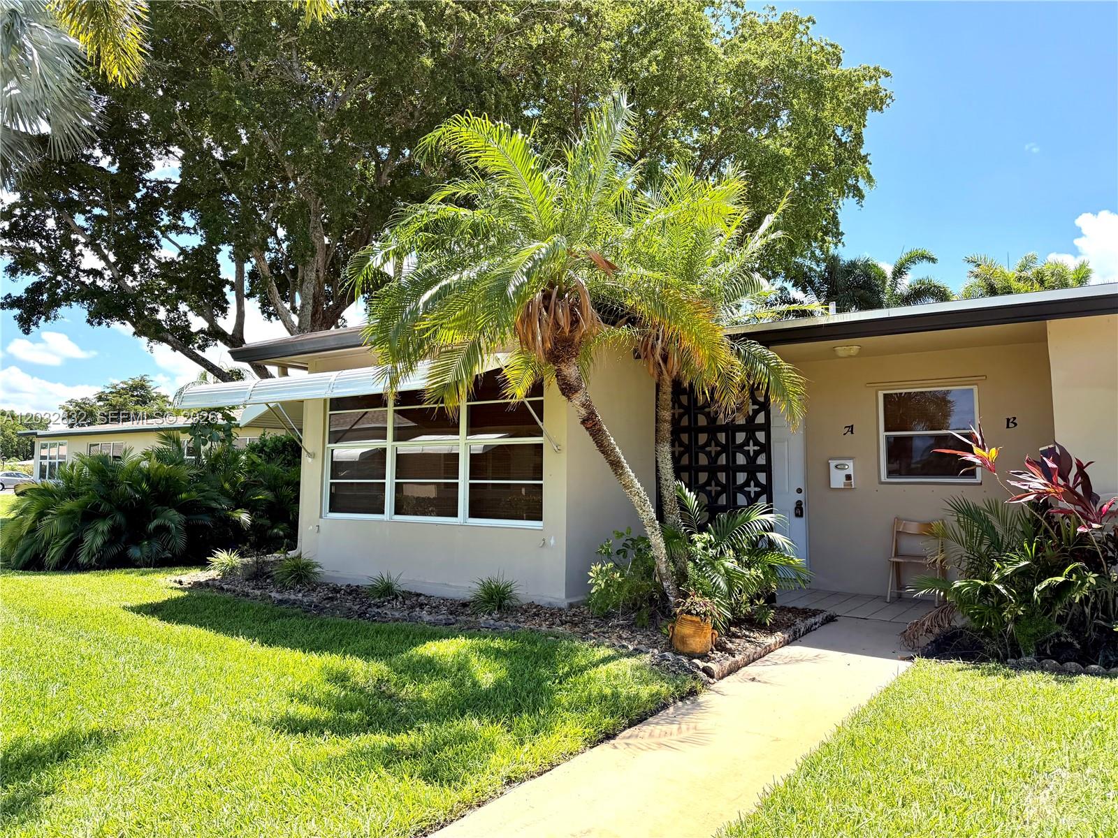 1042 North Dr # A, Delray Beach FL 33445