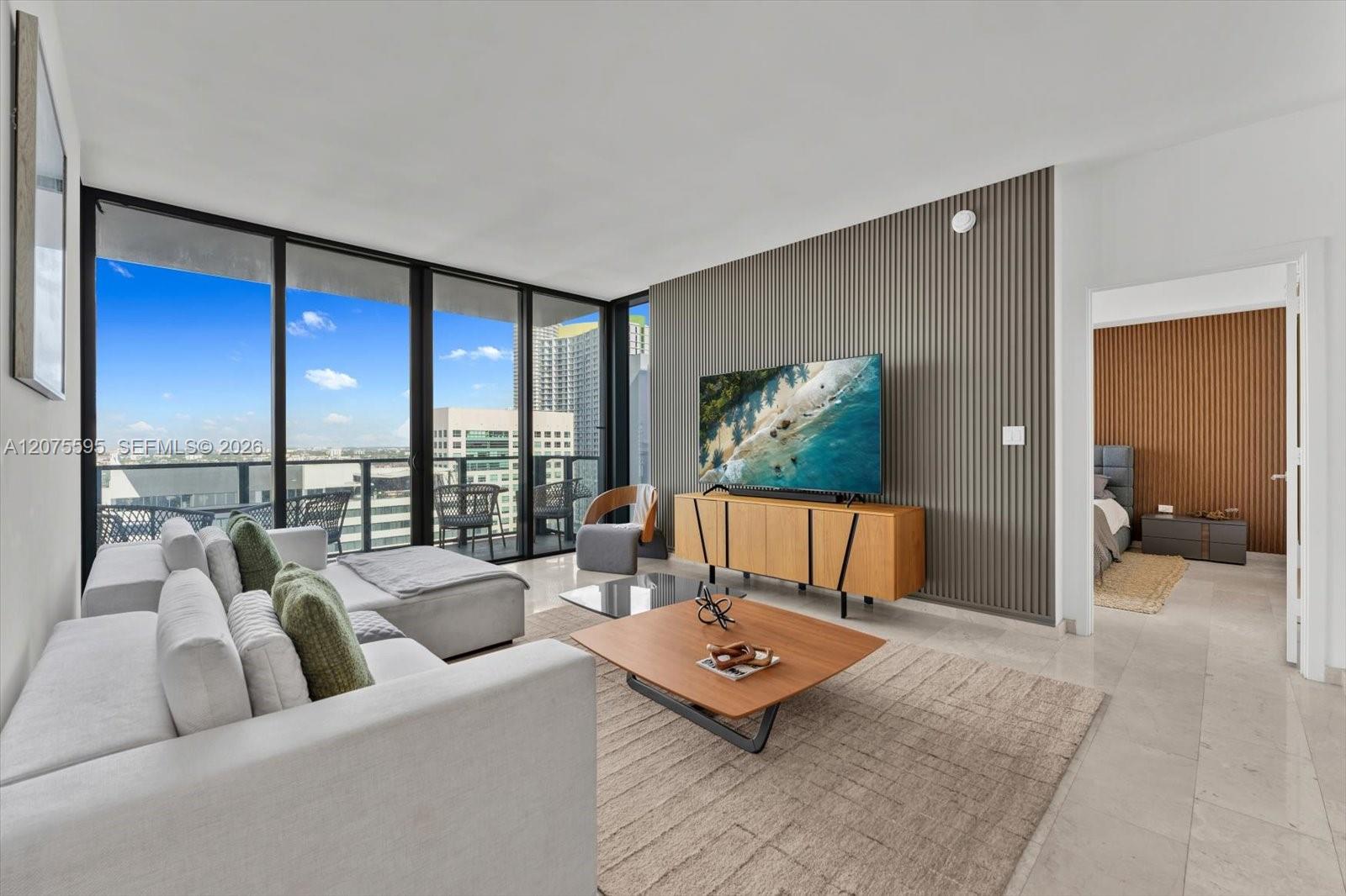 88 SW 7th St # 2204 — Photo 3