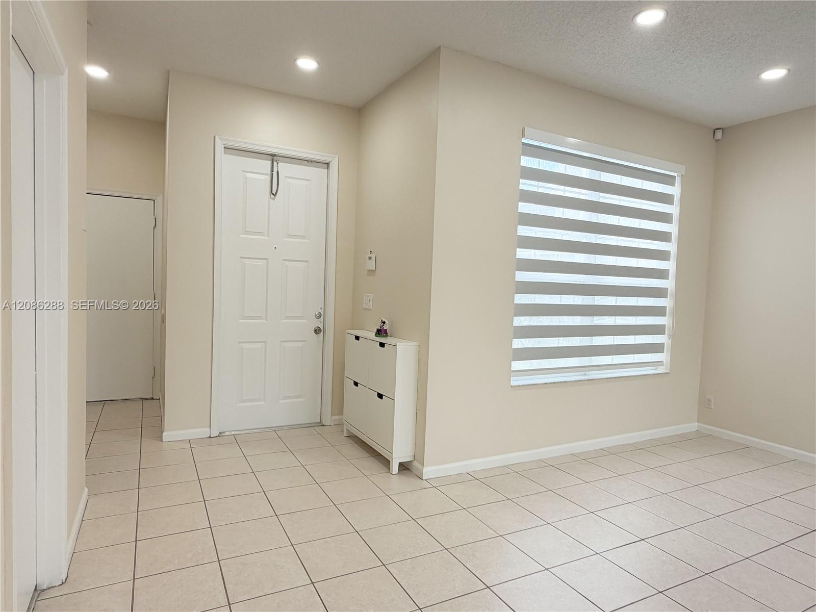 2075 SW 159th Ave — Photo 5
