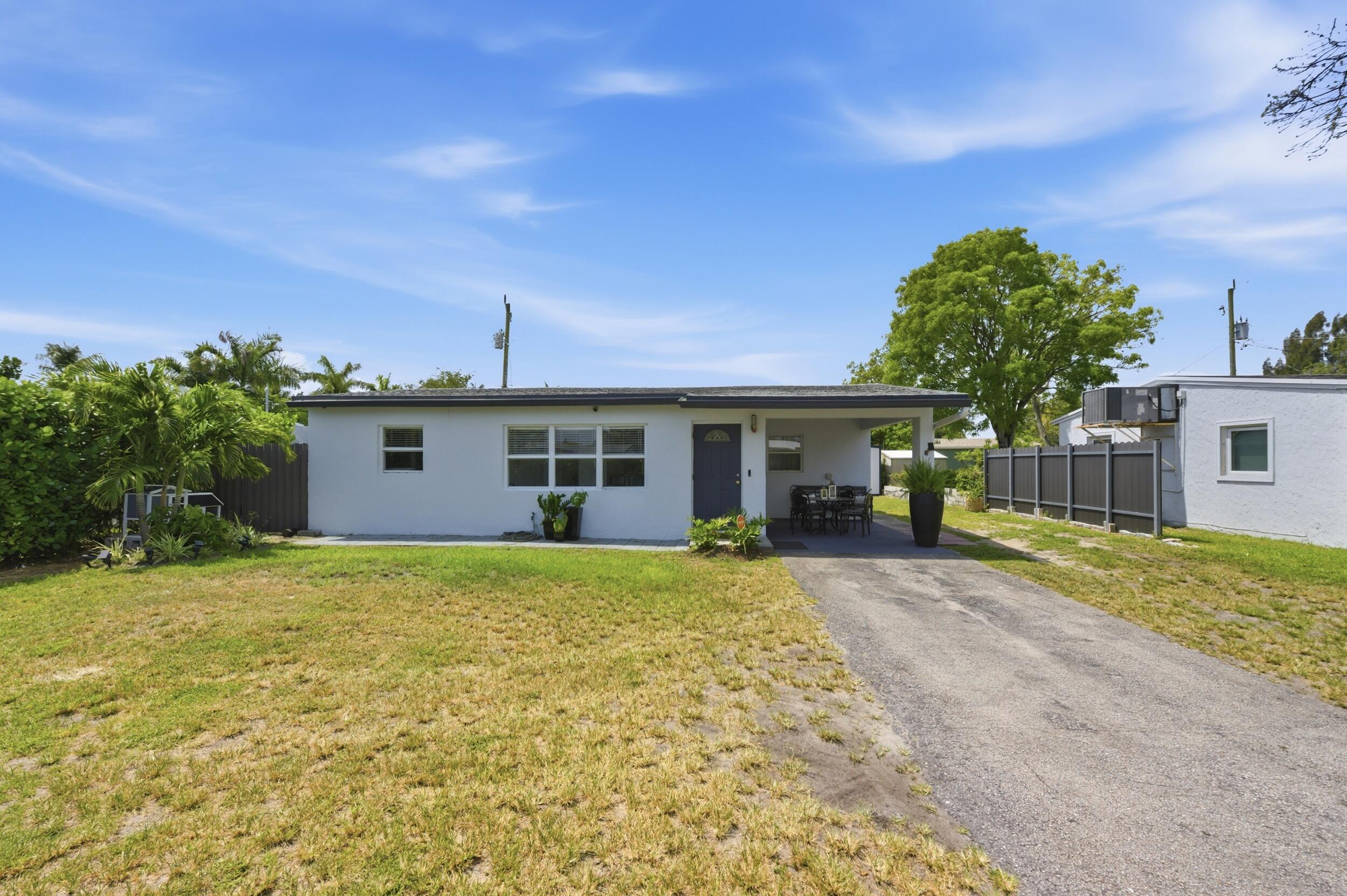 330 NE 59th Court — Photo 4