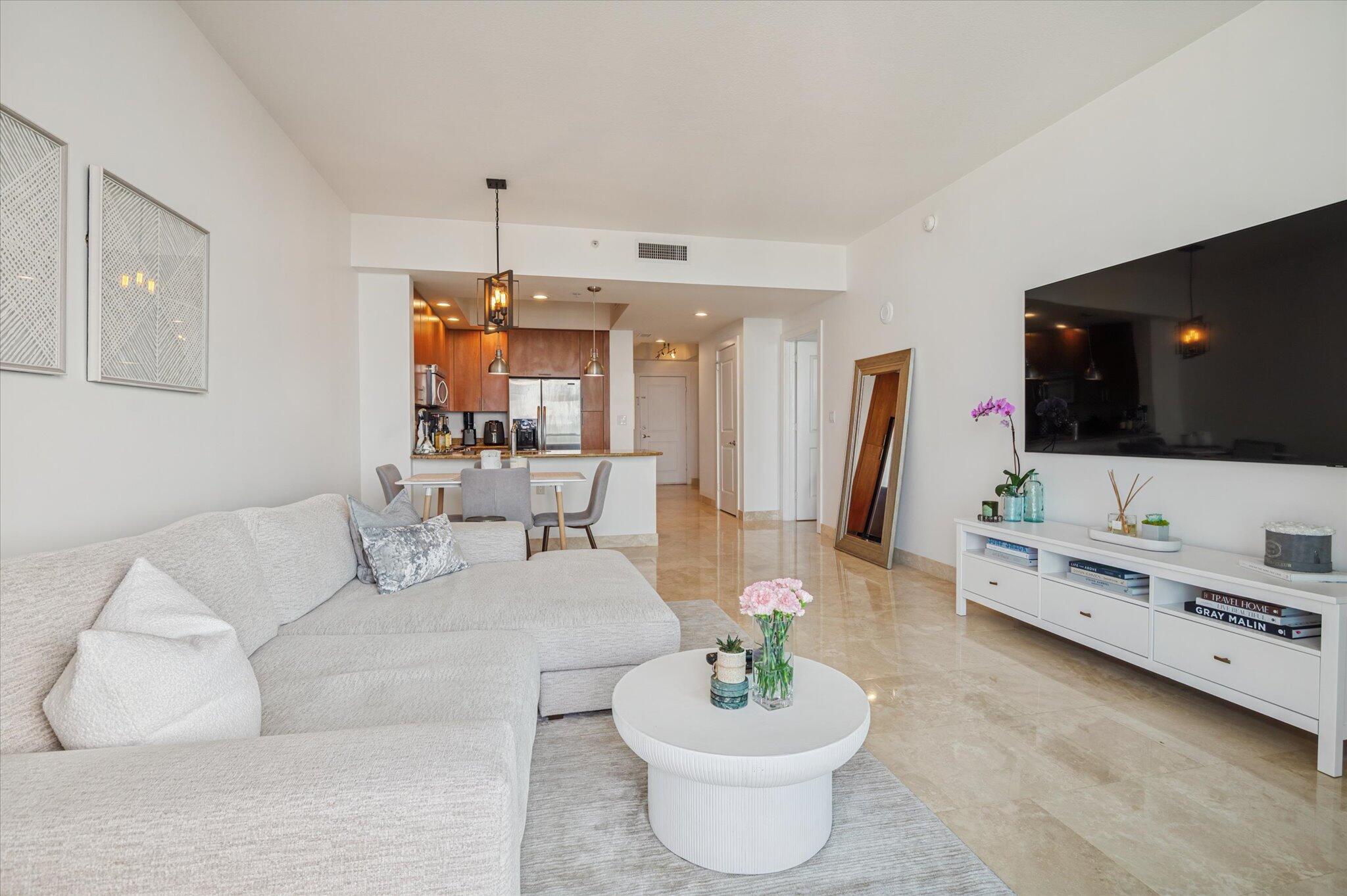 315 NE 3rd Avenue # 2108 — Photo 2