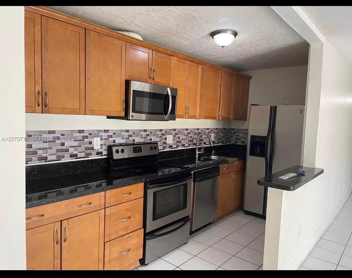 4170 NW 79th Ave # 1C — Photo 2