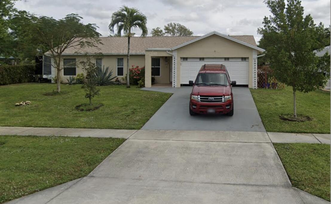 1262 Essex Drive, Wellington FL 33414