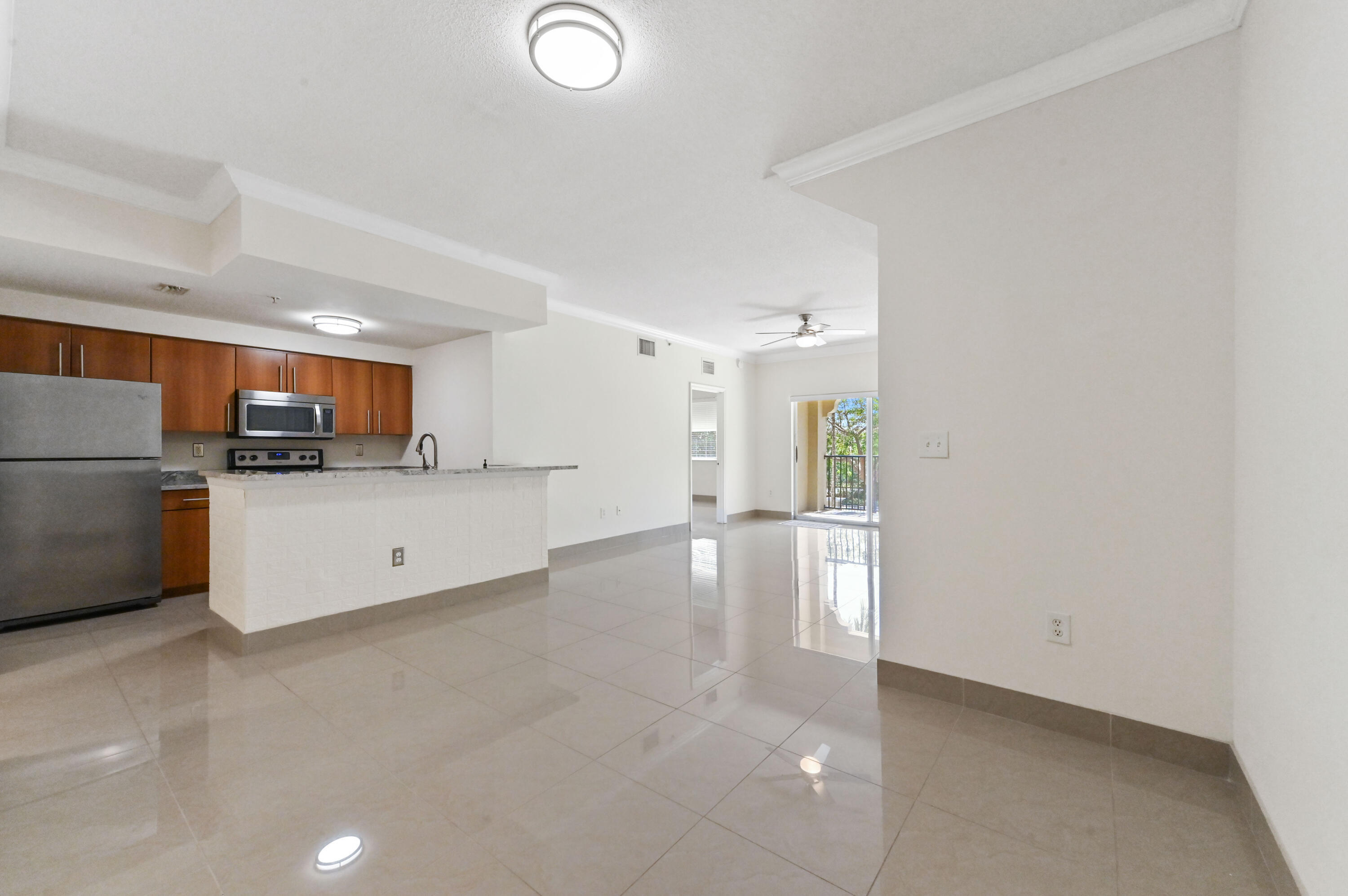 6020 W Sample Road # 204 — Photo 3