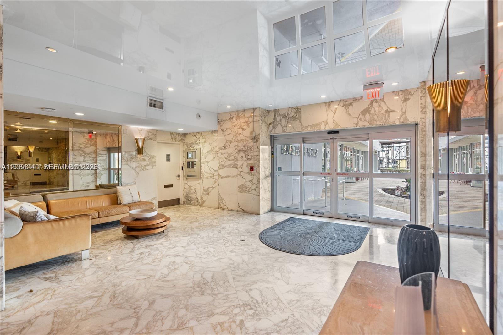 7135 Collins Ave # 1533 — Photo 5