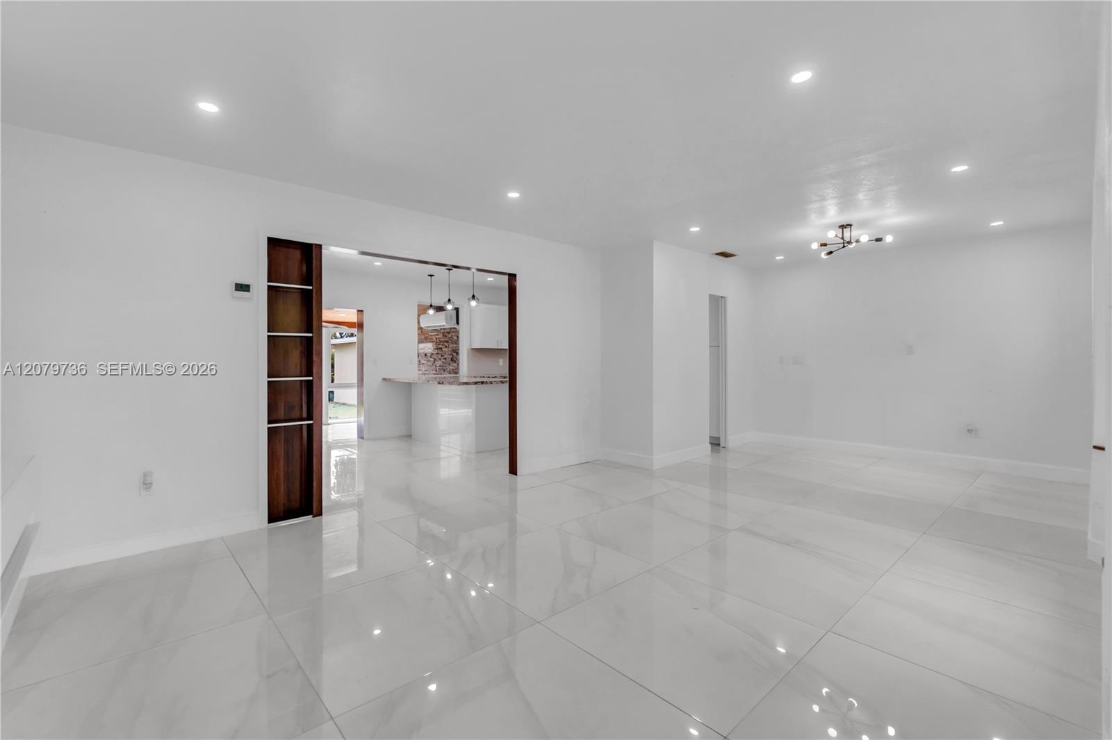 9450 SW 25th Dr — Photo 5