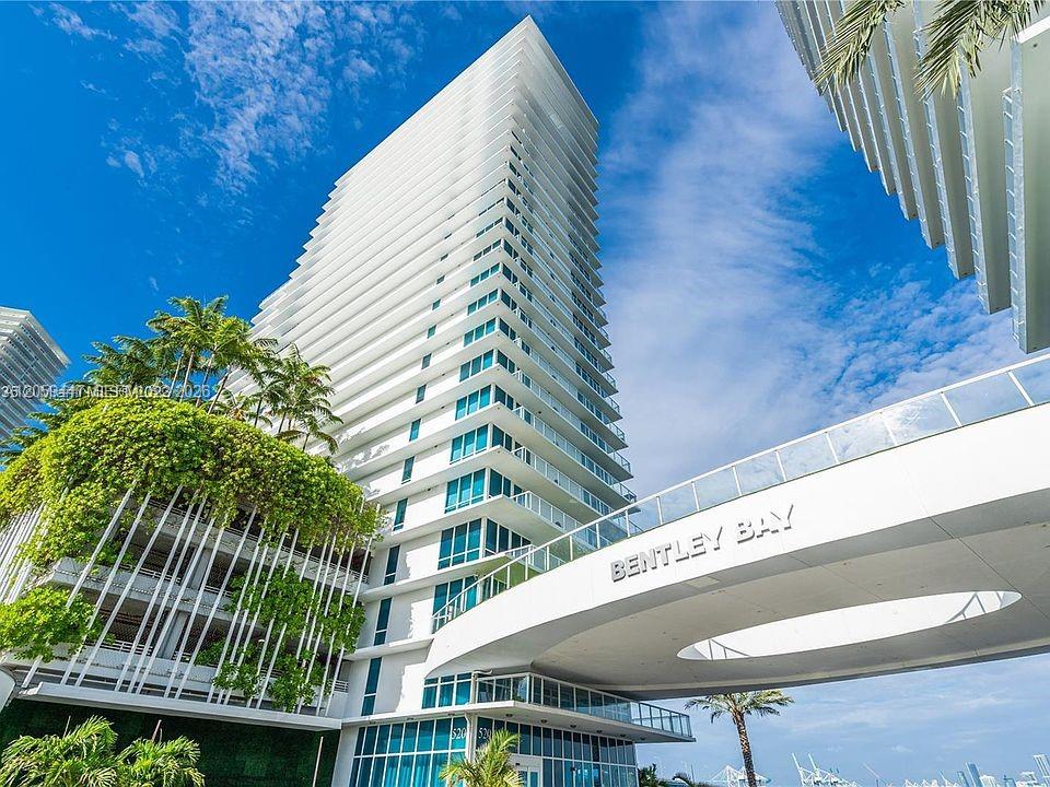 540 West Ave # 1013, Miami Beach FL 33139