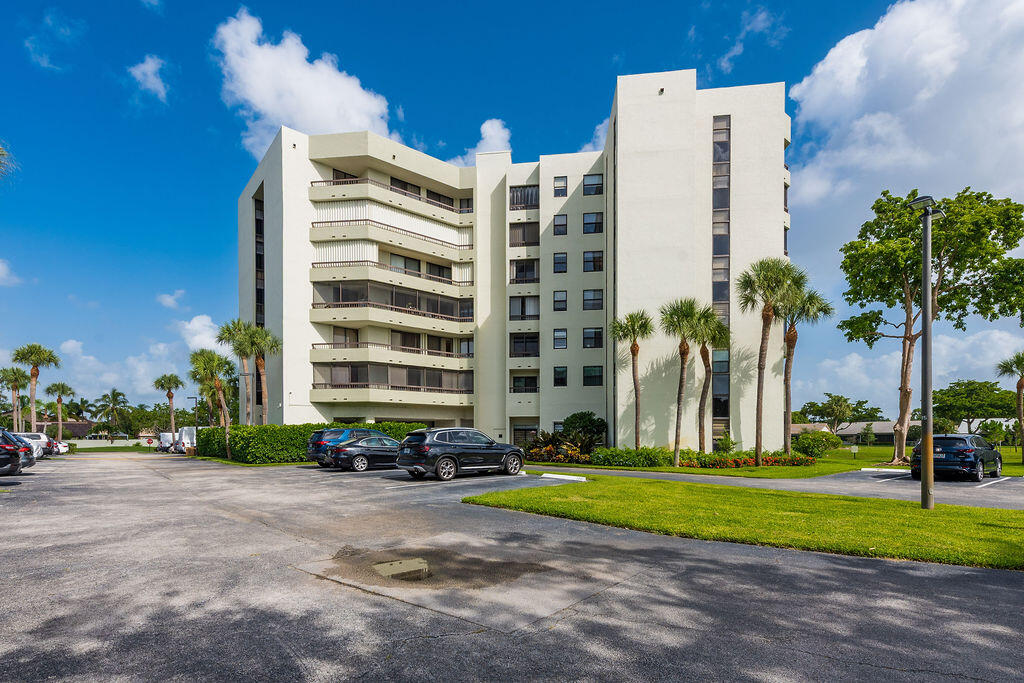 6463 La Costa Drive # 603, Boca Raton FL 33433